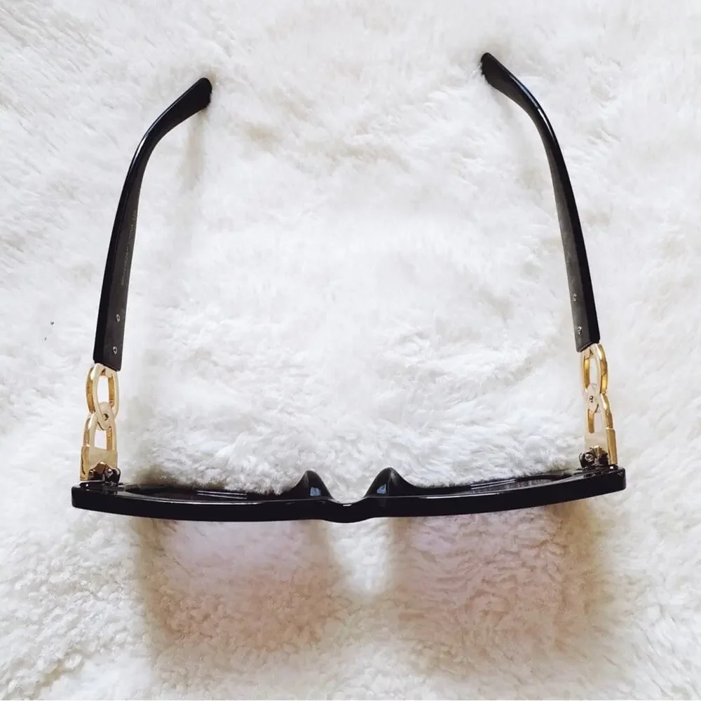 Stylens these chic